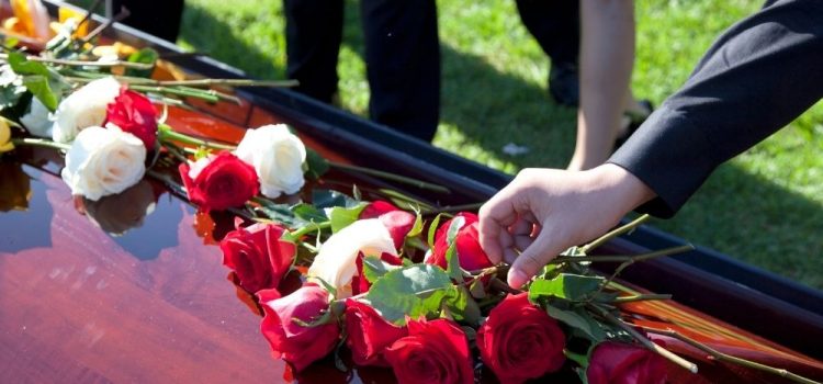 Dlaczego należy sprawdzać opinie o firmie pogrzebowej?